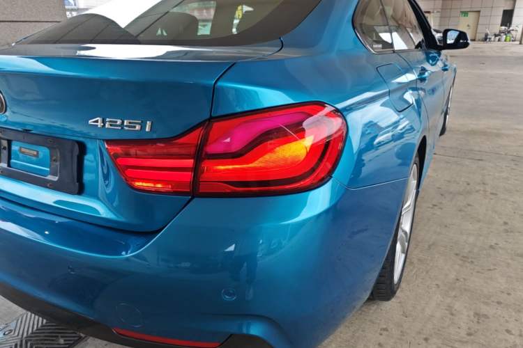 Used BMW 4 Series 2017 425i Gran Coupe Leading Model with M Sport Package Right Rear Taillight