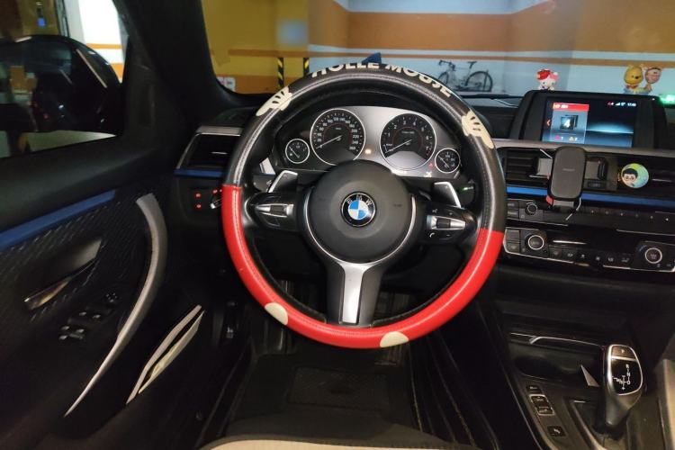 Used BMW 4 Series 2017 425i Gran Coupe Leading Model with M Sport Package Steering Wheel