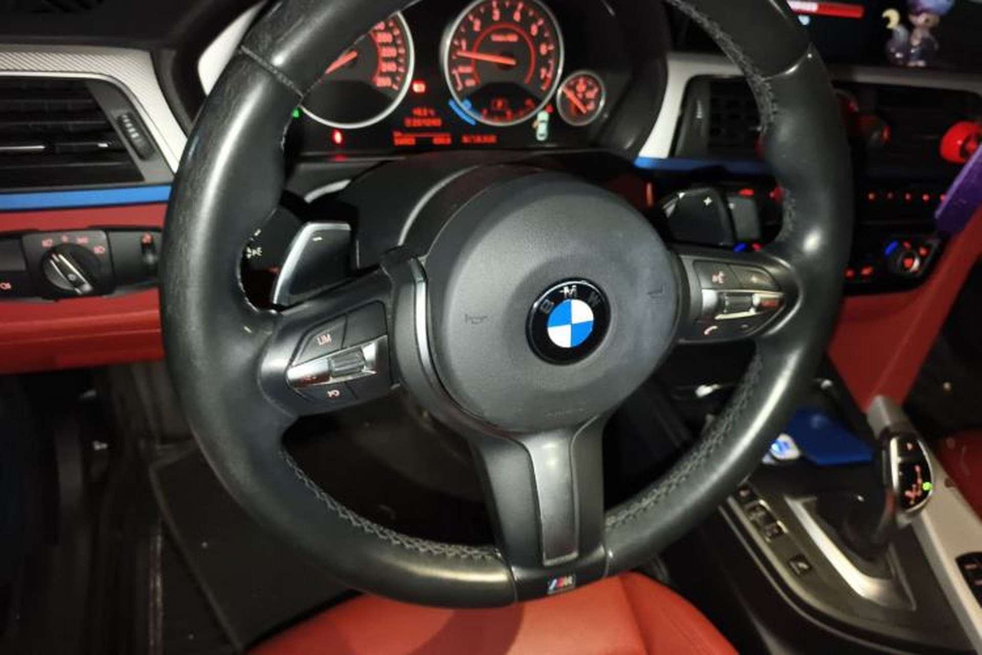 Used BMW 4 Series 2017 425i Gran Coupe Luxury M Sport Package Steering Wheel