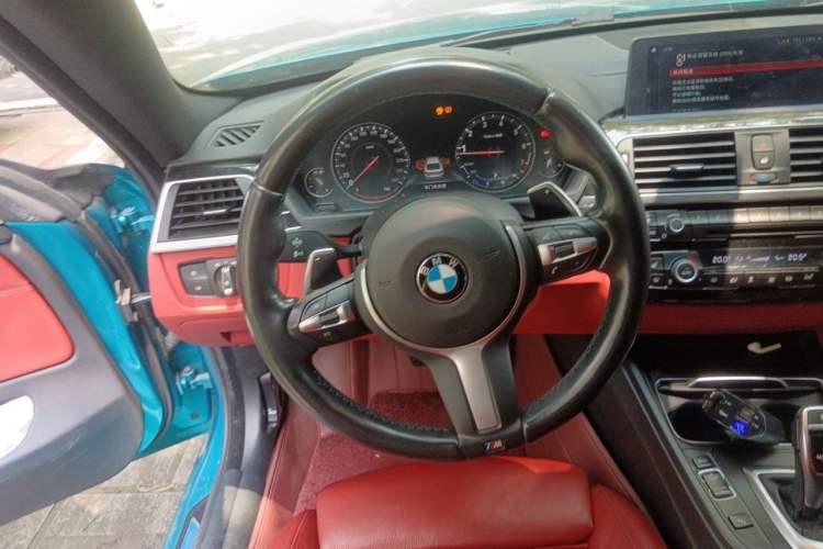 Used BMW 4 Series 2017 425i Gran Coupe Luxury M Sport Package Steering Wheel