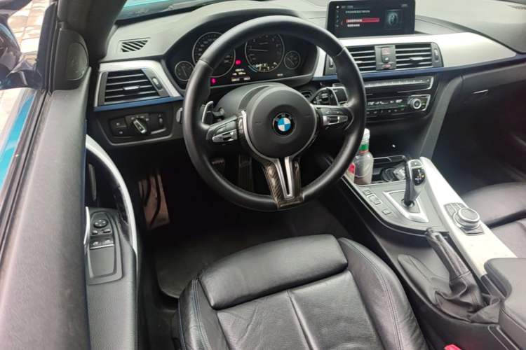 Used BMW 4 Series 2017 425i M Sport Package Steering Wheel