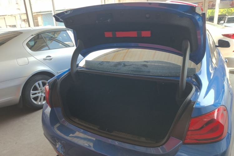 Used BMW 4 Series 2017 425i M Sport Package Trunk