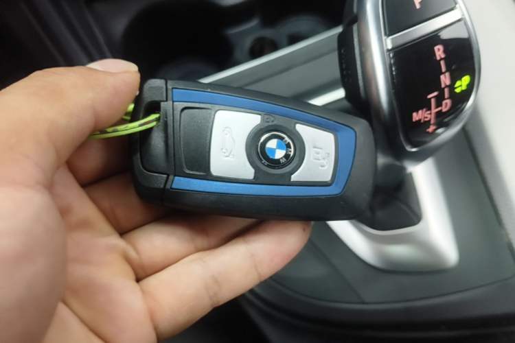 Used BMW 4 Series 2017 425i Gran Coupe Luxury M Sport Package Vehicle Key