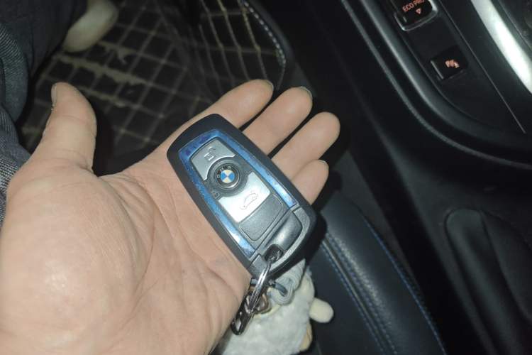 Used BMW 4 Series 2017 425i M Sport Package Vehicle Key