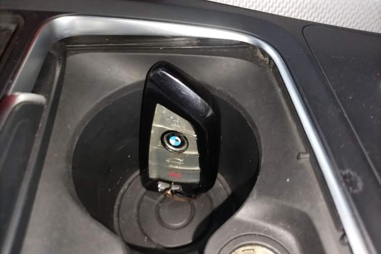 Used BMW 4 Series 2017 425i M Sport Package Vehicle Key
