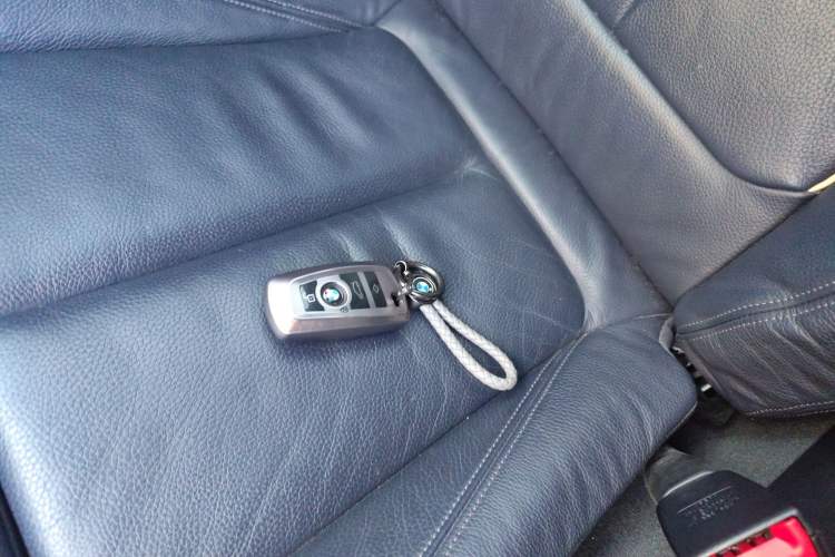 Used BMW 4 Series 2017 425i M Sport Package Vehicle Key