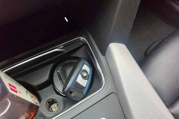 Used BMW 4 Series 2017 425i M Sport Package Vehicle Key