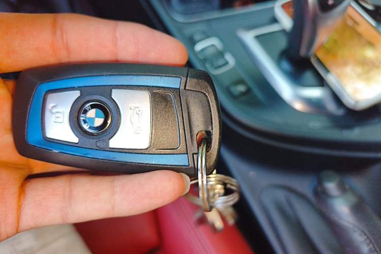 Used BMW 4 Series 2017 425i M Sport Package Vehicle Key