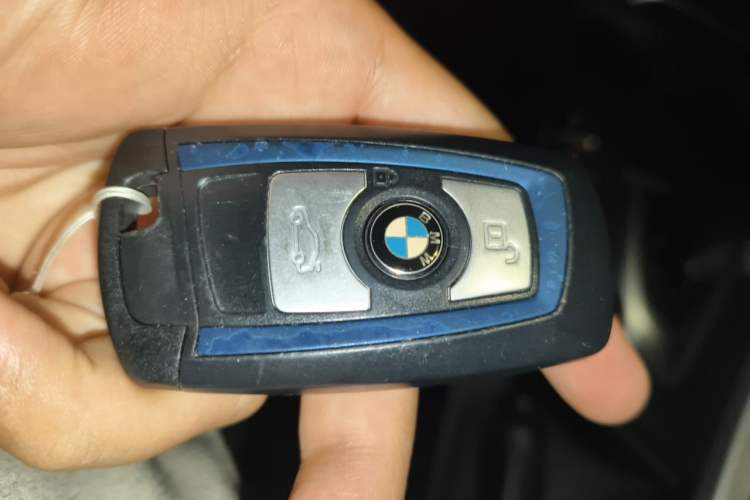 Used BMW 4 Series 2017 425i Gran Coupe Luxury M Sport Package Vehicle Key