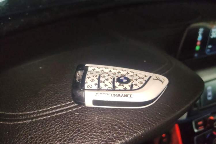 Used BMW 4 Series 2017 425i M Sport Package Vehicle Key