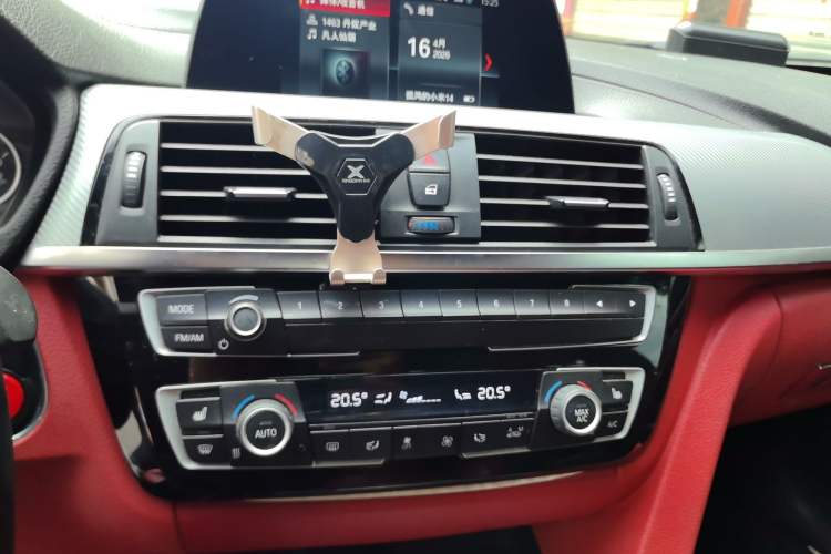 Used BMW 4 Series 2017 425i M Sport Package Audio And AC Panel