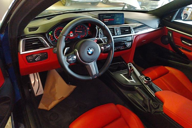 Used BMW 4 Series 2017 430i M Sport Package Center Console