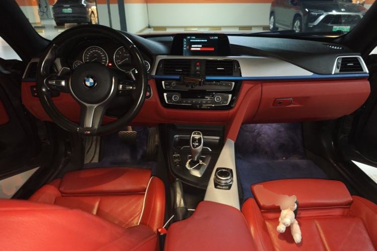 Used BMW 4 Series 2017 425i M Sport Package Center Console