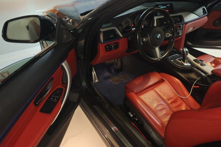 Used BMW 4 Series 2017 425i M Sport Package Driver Seat