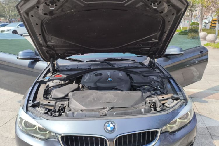 Used BMW 4 Series 2017 425i M Sport Package Engine Bay