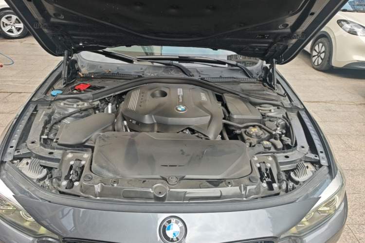 Used BMW 4 Series 2017 425i Gran Coupe Leading Model with M Sport Package Engine Bay
