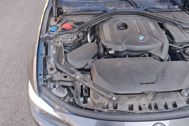 Used BMW 4 Series 2017 425i Convertible M Sport Package Engine Bay Right