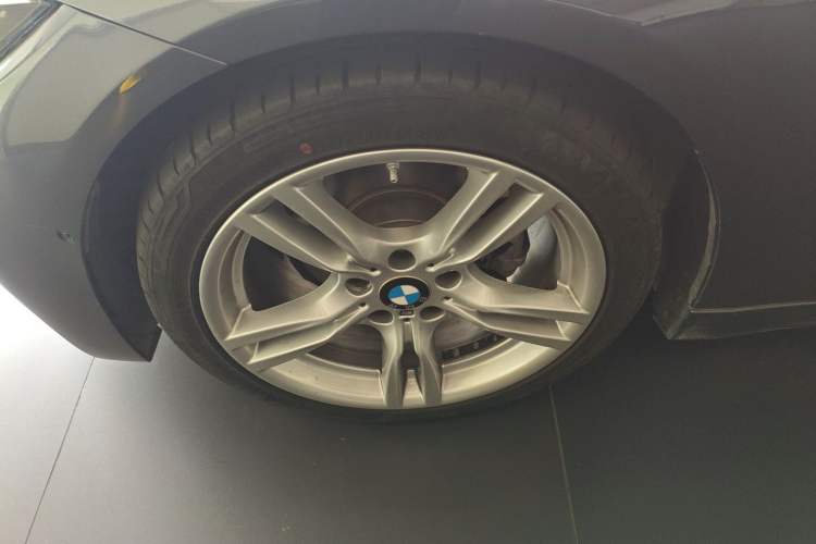 Used BMW 4 Series 2017 425i Gran Coupe Luxury M Sport Package Exterior 1
