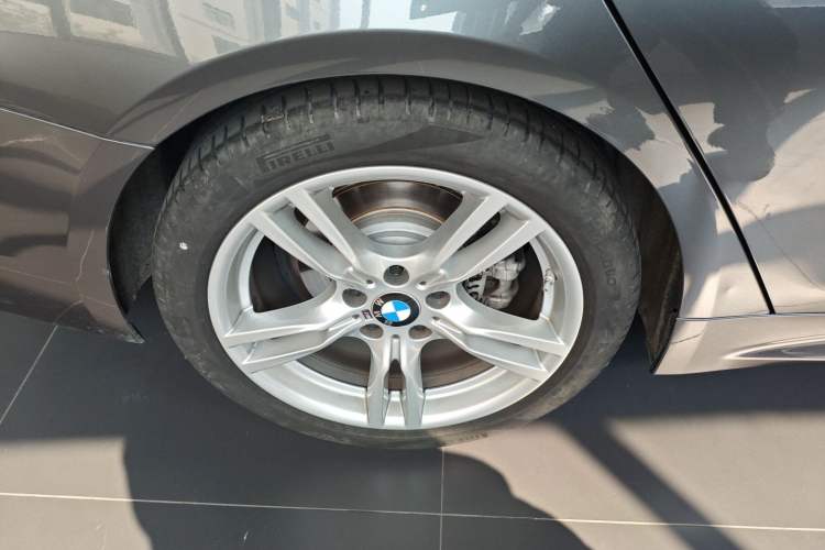 Used BMW 4 Series 2017 425i Gran Coupe Luxury M Sport Package Exterior 2