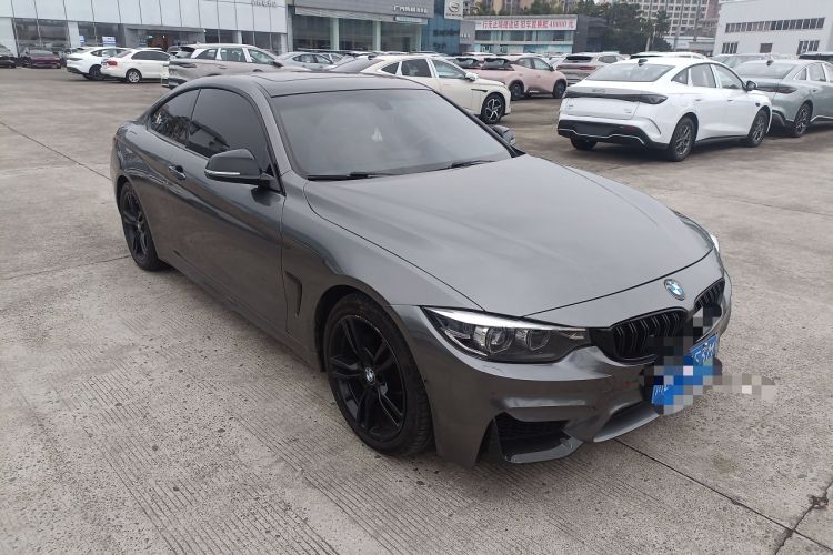 Used BMW 4 Series 2017 425i M Sport Package Front Right 45 Deg