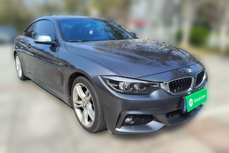 Used BMW 4 Series 2017 425i M Sport Package Front Right 45 Deg