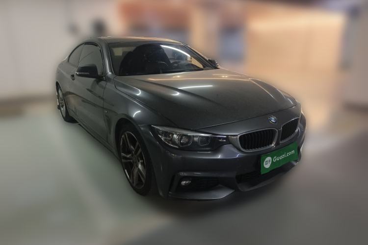 Used BMW 4 Series 2017 425i M Sport Package Front Right 45 Deg