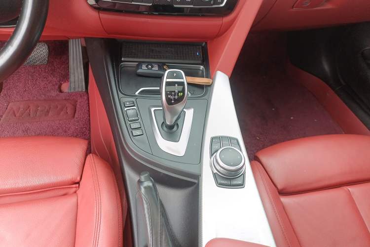 Used BMW 4 Series 2017 425i M Sport Package Gear Lever