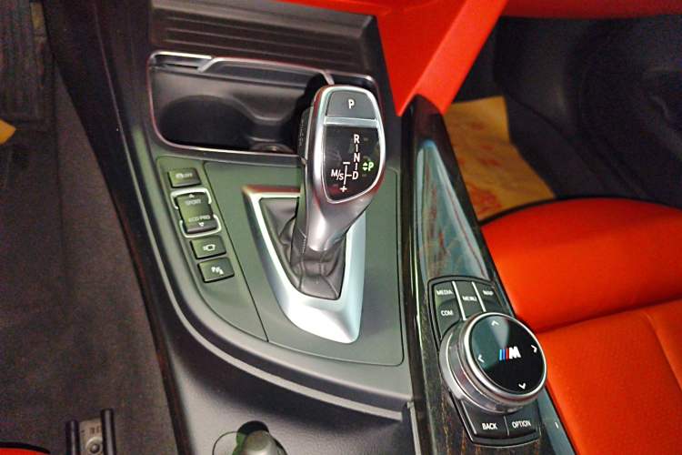 Used BMW 4 Series 2017 430i M Sport Package Gear Lever