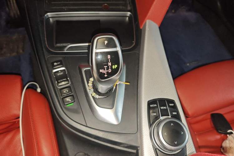 Used BMW 4 Series 2017 425i M Sport Package Gear Lever