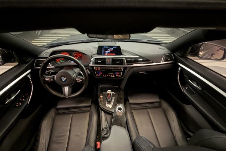 Used BMW 4 Series 2017 425i Gran Coupe Luxury M Sport Package Interior 10