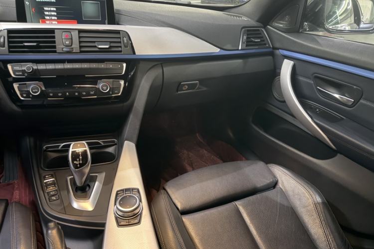 Used BMW 4 Series 2017 425i Gran Coupe Luxury M Sport Package Interior 3