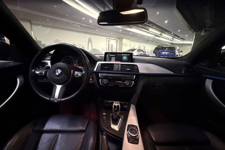 Used BMW 4 Series 2017 425i Gran Coupe Luxury M Sport Package Interior 9