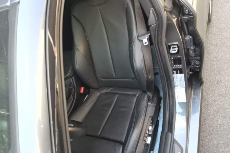 Used BMW 4 Series 2017 425i Gran Coupe Luxury M Sport Package Left Front Seat