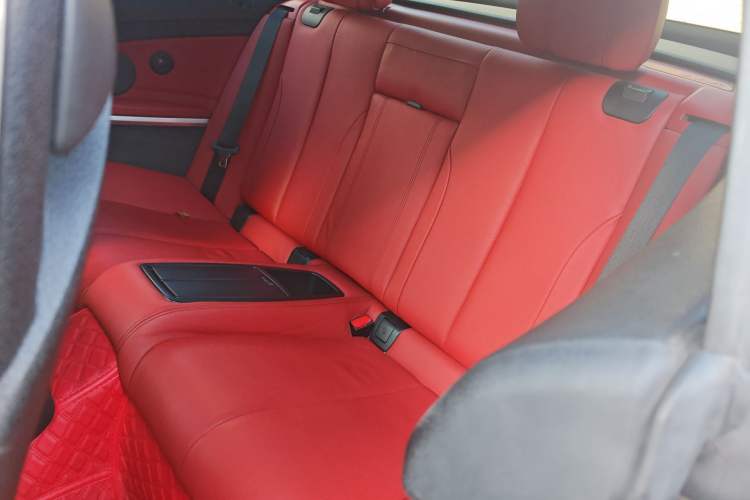 Used BMW 4 Series 2017 425i Convertible M Sport Package Left Rear Seat