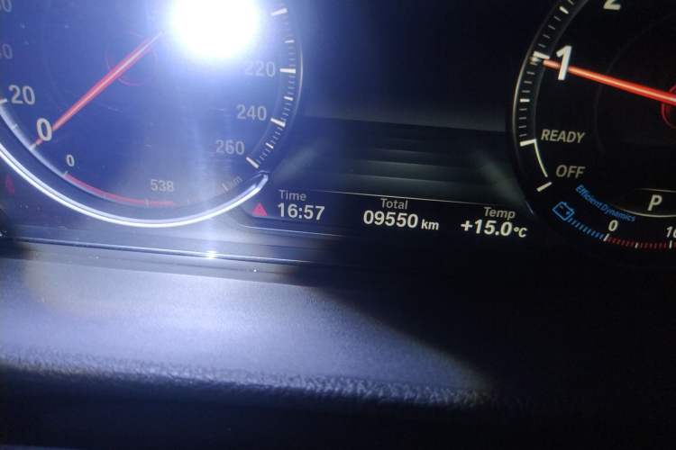 Used BMW 4 Series 2017 430i Convertible M Sport Package Odometer Close Up