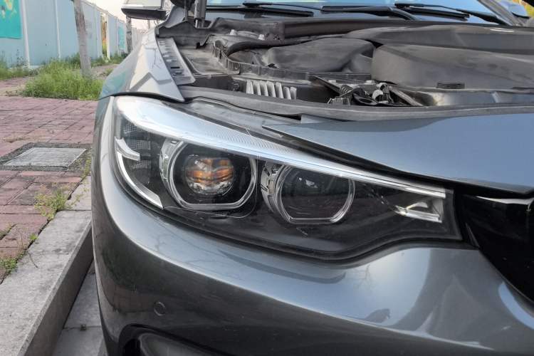 Used BMW 4 Series 2017 430i M Sport Package Right Front Headlight