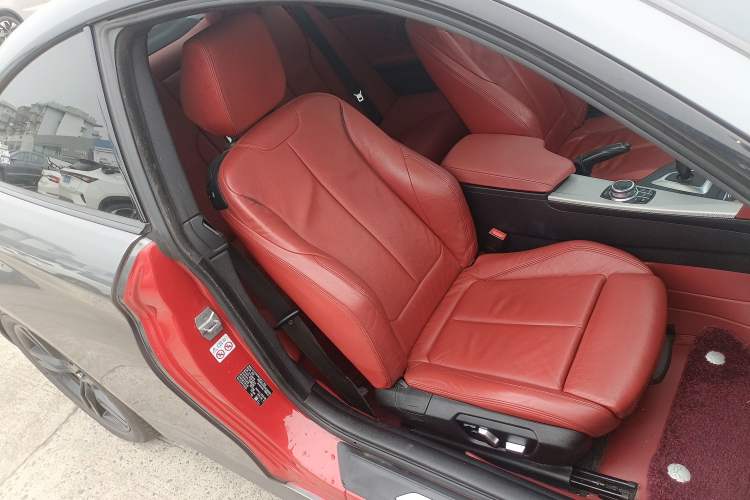 Used BMW 4 Series 2017 425i M Sport Package Right Front Seat