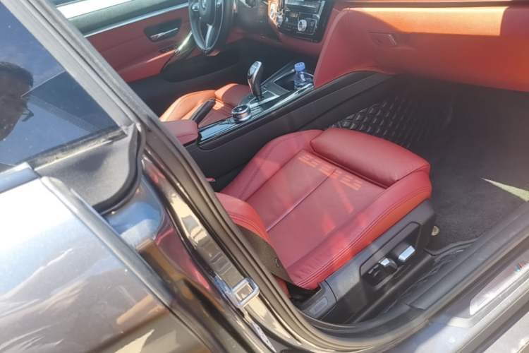 Used BMW 4 Series 2017 430i Gran Coupe M Sport Package Right Front Seat