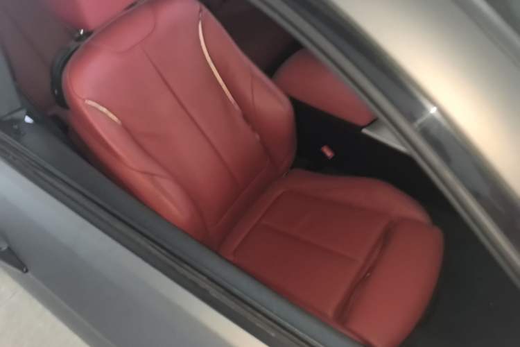 Used BMW 4 Series 2017 425i M Sport Package Right Front Seat