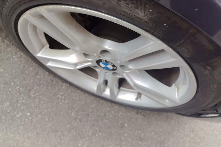 Used BMW 4 Series 2017 425i M Sport Package Right Front Wheel Hub