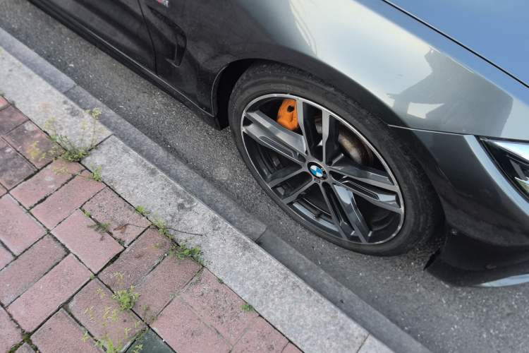 Used BMW 4 Series 2017 430i M Sport Package Right Front Wheel Hub