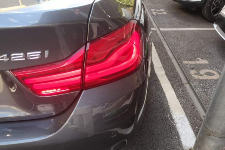 Used BMW 4 Series 2017 425i Gran Coupe Luxury M Sport Package Right Rear Taillight
