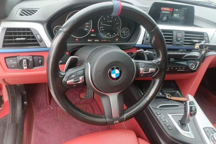 Used BMW 4 Series 2017 425i M Sport Package Steering Wheel