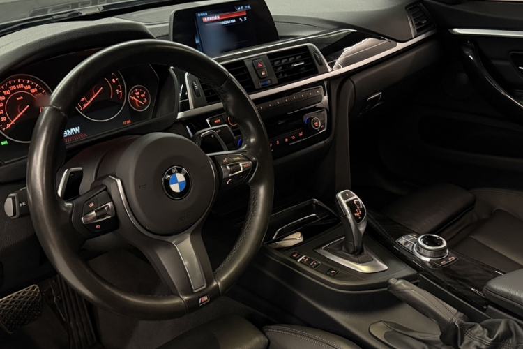 Used BMW 4 Series 2017 425i Gran Coupe Luxury M Sport Package Steering Wheel