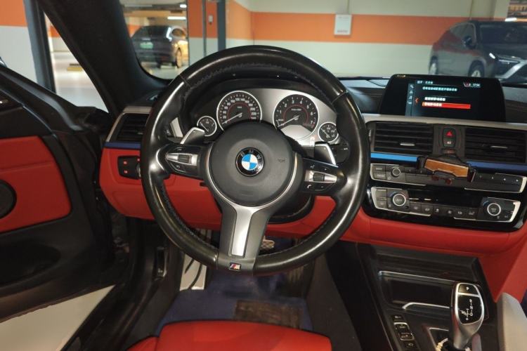 Used BMW 4 Series 2017 425i M Sport Package Steering Wheel