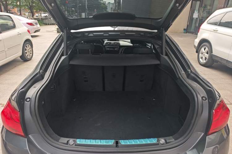 Used BMW 4 Series 2017 425i Gran Coupe Leading Model with M Sport Package Trunk