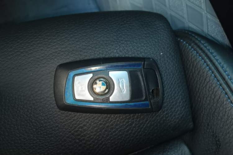 Used BMW 4 Series 2017 425i Gran Coupe Luxury M Sport Package Vehicle Key