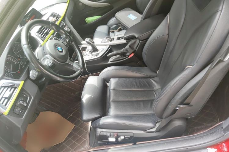 Used BMW 4 Series 2017 425i Convertible M Sport Package Left Front Seat