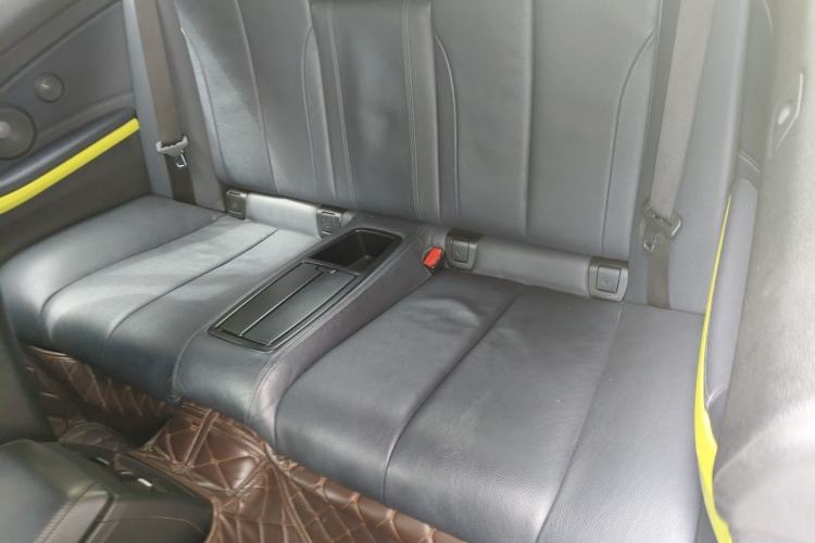 Used BMW 4 Series 2017 425i Convertible M Sport Package Left Rear Seat