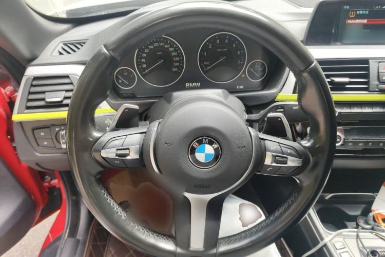 Used BMW 4 Series 2017 425i Convertible M Sport Package Steering Wheel